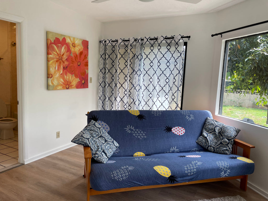 Bright & Private 1BR Garden Suite Blocks from the Bay