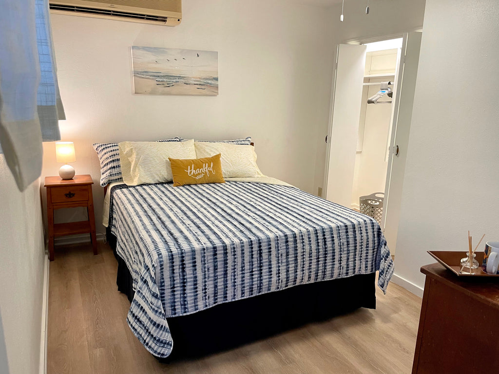Bright & Private 1BR Garden Suite Blocks from the Bay