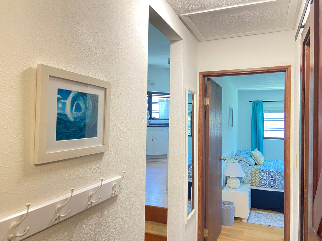 Charming & Convenient 1BR Bayview Suite with Ocean View