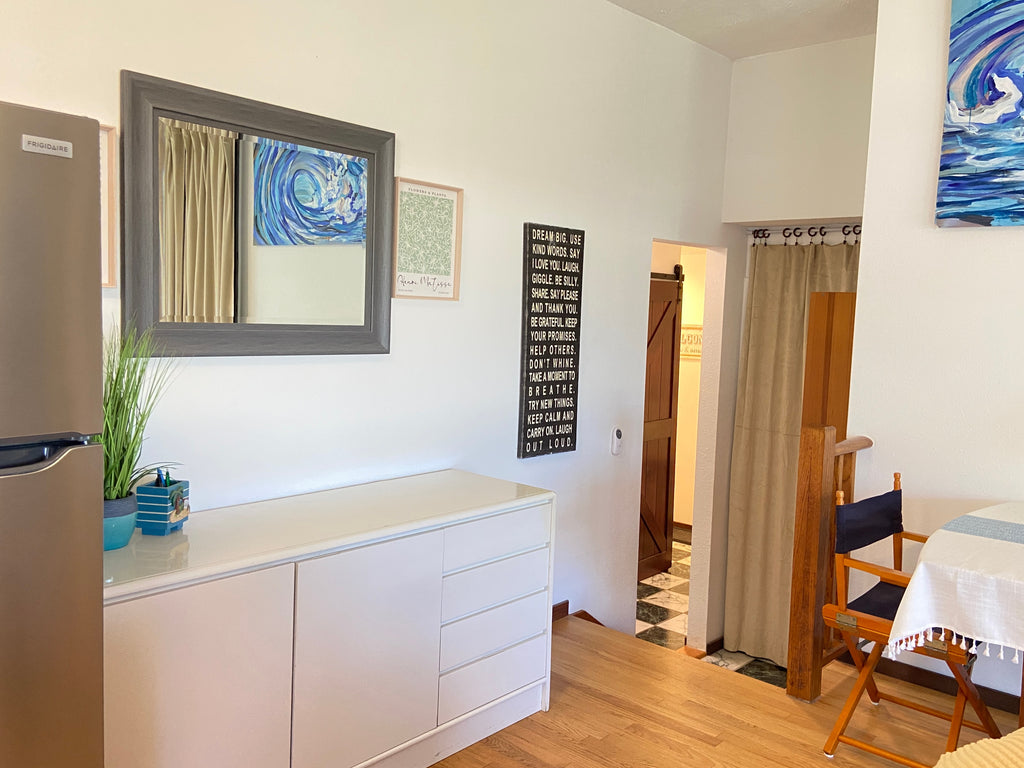 Charming & Convenient 1BR Bayview Suite with Ocean View