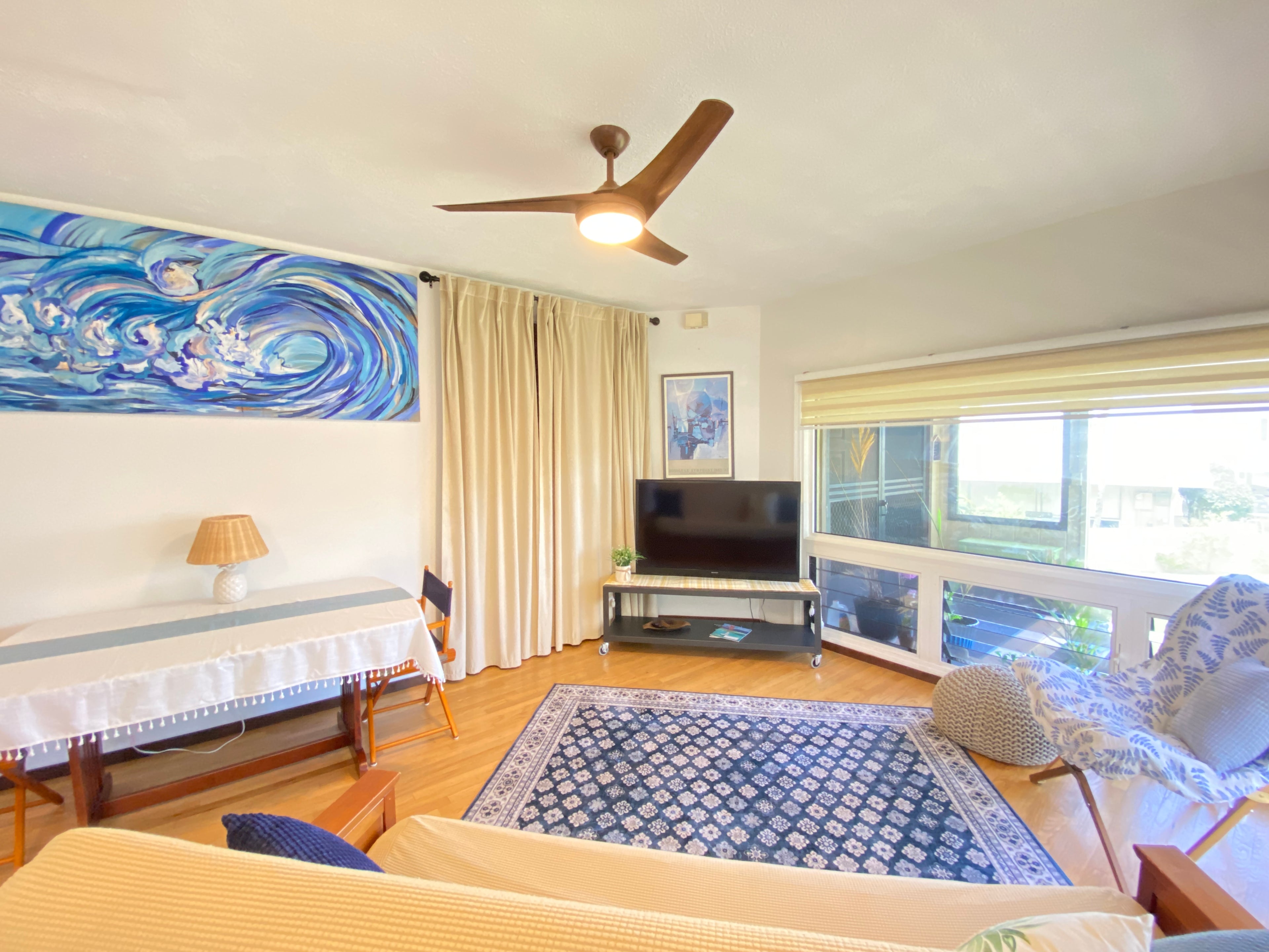 Charming & Convenient 1BR Bayview Suite with Ocean View